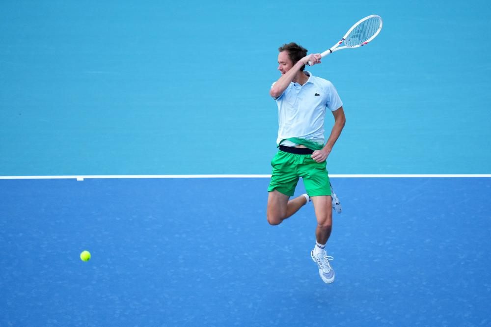 斯基拉：德罗西执教的热那亚想从罗马租借皮西利