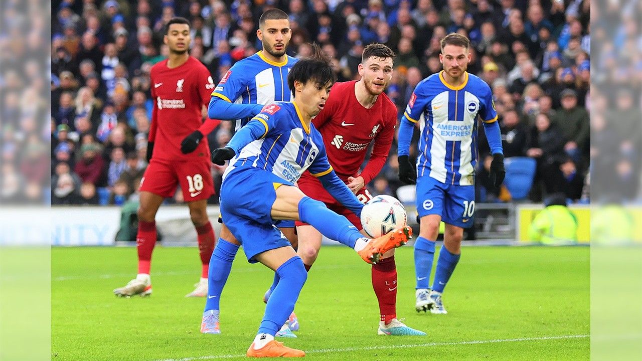 胡尔克完成职业生涯500球里程碑，球迷打出巨型TIFO致敬